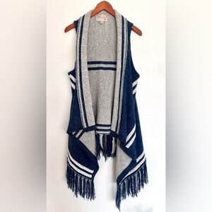 Ethereal Anthropologie Fringe Sweater Vest in Navy and Gray Size Medium